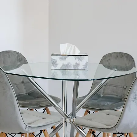 Seaview 3 Luxury Apartment